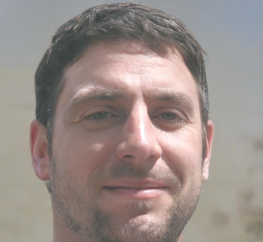 Portrait de Marc Dubois, Expert en Stratégie d'Investissement