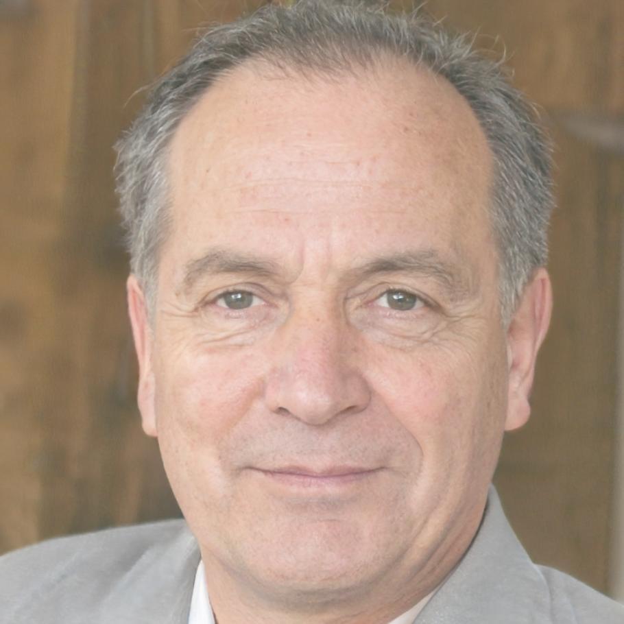 Portrait de Pierre Martin, Spécialiste en Analyse Financière